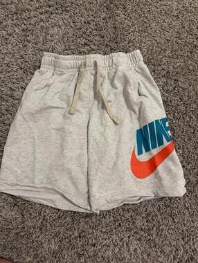 Boys Nike Large+ Husky Gray Fleece Shorts